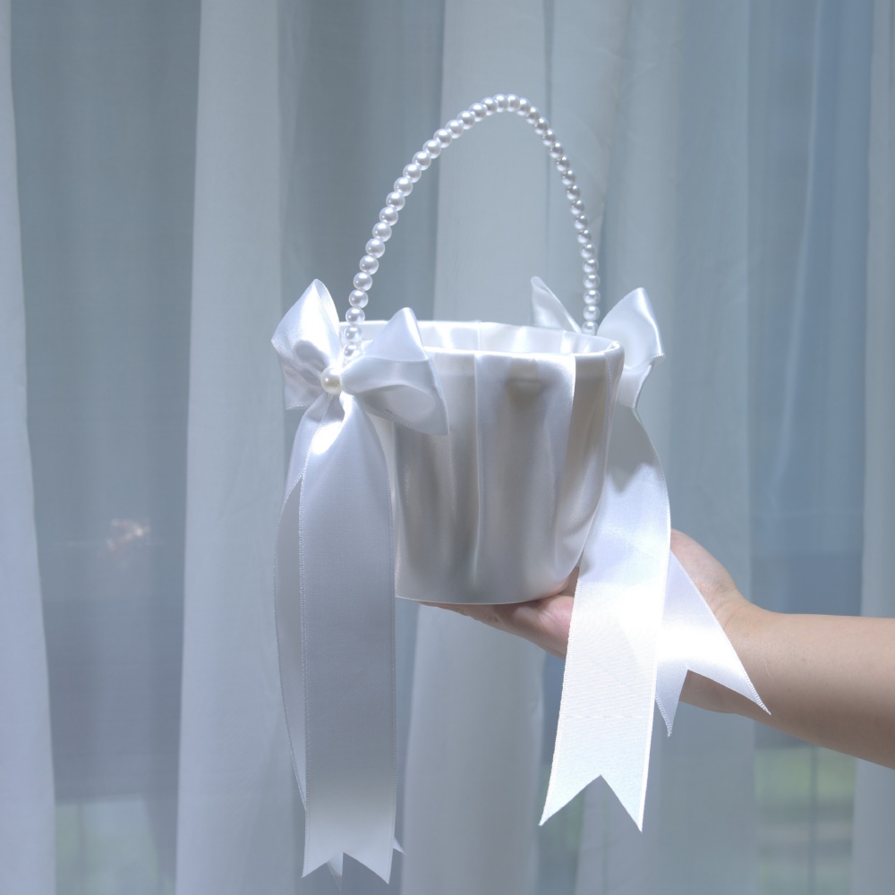 Beyaz Saten Fiyonklu Çiçek Kız - Gardening Tools Girls incelemesi ve fiyatı